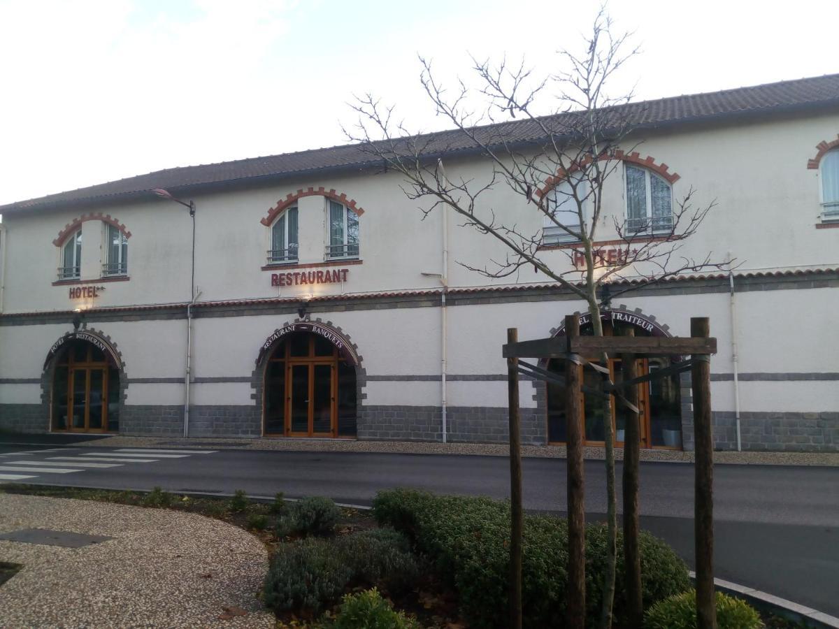 Hotel De La Gare Clisson Eksteriør billede